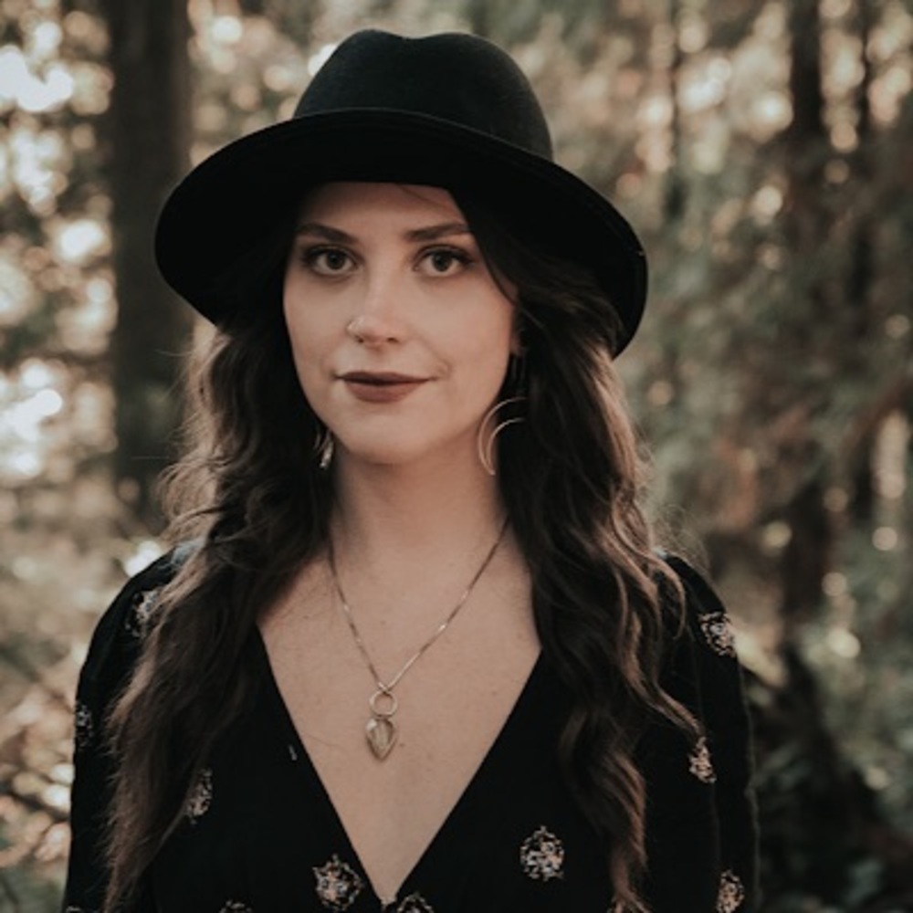 Meet your Posher, Krystiana